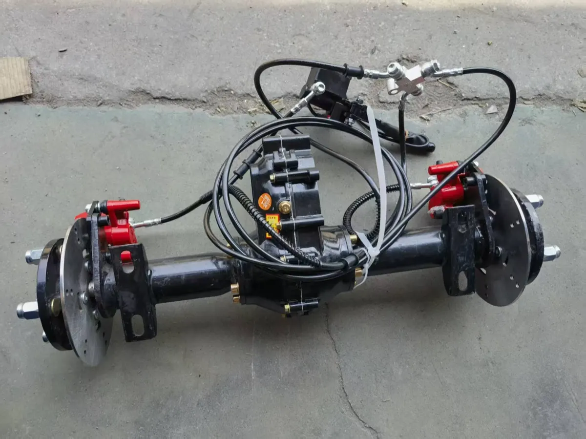 Tricycle rear axle and drivetrain parts