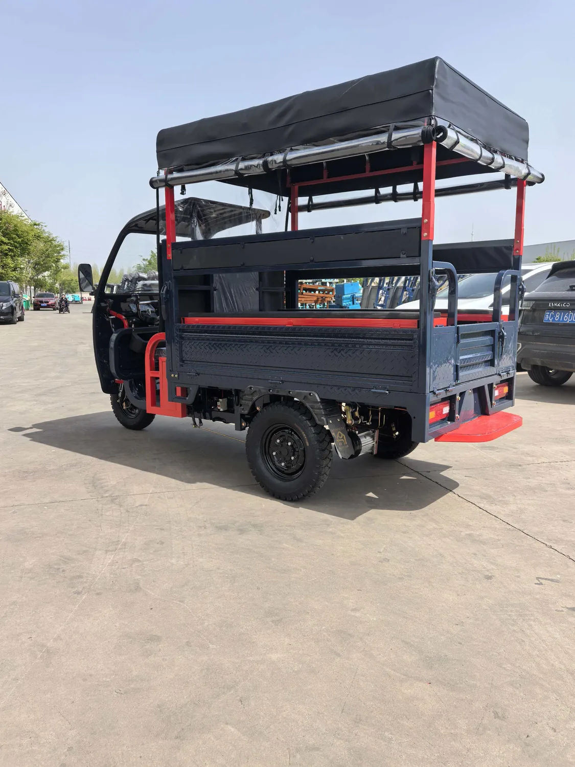 Yunhai 1.8 Passenger-Cargo Electric TukTuk reference 2