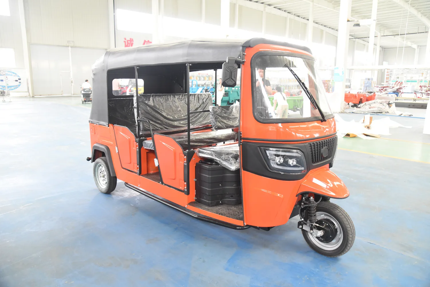 Newly purchased passenger electric tricycle user experience